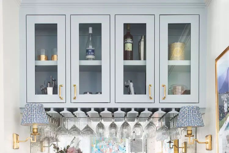 CABINET CLEANING